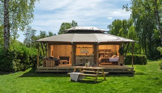 Safaritent-Grand-Lodge-exterieur