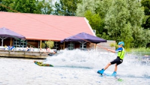 Wasserskianlage Stroombroek